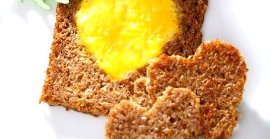 Тосты с яичной начинкой