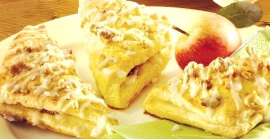 Конвертики с яблоками и грецкими орехами