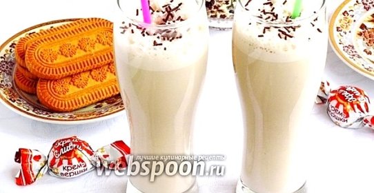 Молочно-кофейный коктейль с мороженым и мёдом
