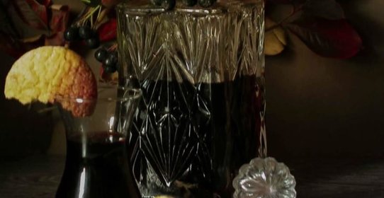 Юрковка - наливка черноплодная