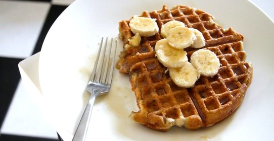 Бананово-ореховые вафли