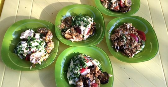 Мусака с сулугуни и помидорами