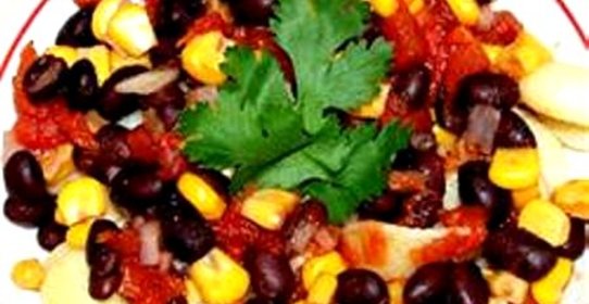 Макароны с фасолью, кукурузой и цыпленком