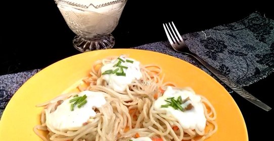 Макароны с фаршем под соусом бешамель