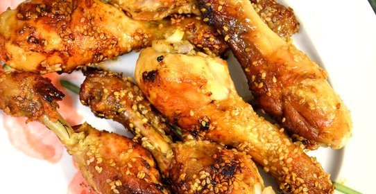 Куриные ножки с кунжутом по‑восточному