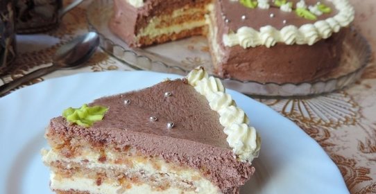 Арахисовый торт «Лакомка»