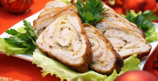 Куриный рулет с сыром и укропом
