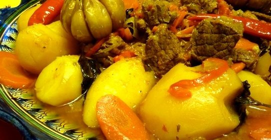 Говядина с овощами в казане