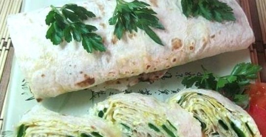 Рулет из лаваша с сыром