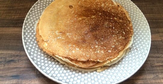 Блинчики на кефире и минеральной воде