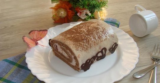 Шоколадный бисквитный рулет