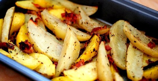 Пряный картофель с беконом
