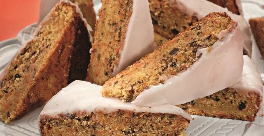 Морковный пирог с миндалем