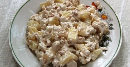Салат вареная курица