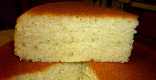 Манник на кефире в мультиварке