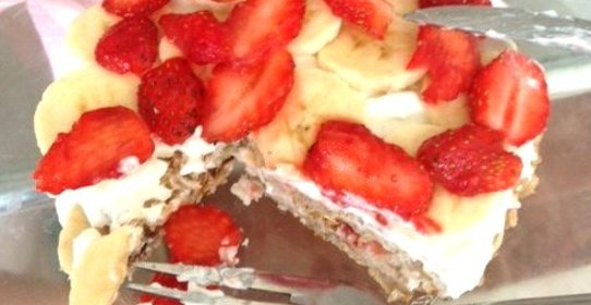 Фитнес блинчики с творожной начинкой и фруктами