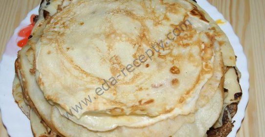 Блины с молоком в бутылке