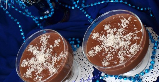 Десерт из шоколадных конфет