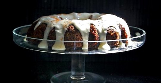 Морковно-ананасовый пирог с глазурью