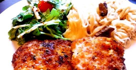 Свиные котлеты с пармезаном