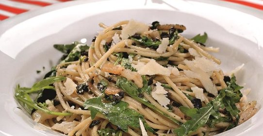 Спагетти с оливадой