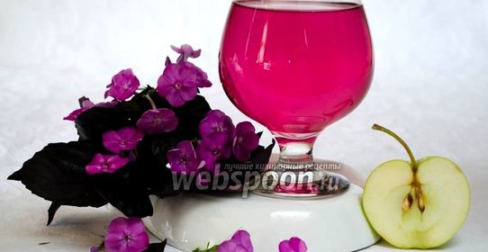 Яблочный напиток с базиликом и мятой