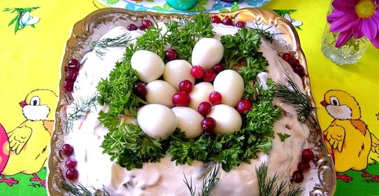 Салат Пасхальный венок