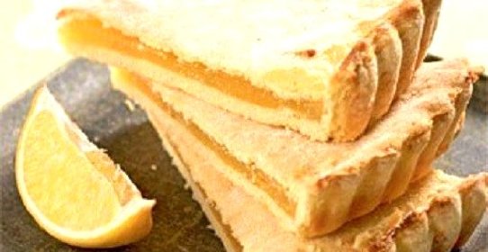 Лимонный нежный пирог