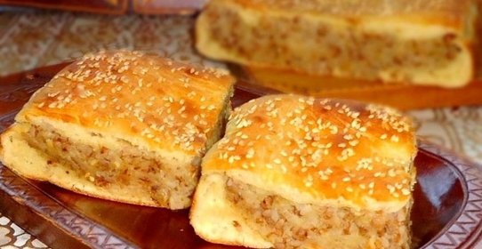 Постный пирог с картофелем и гречкой