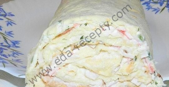 Рулет с крабовыми палочками из лаваша