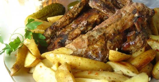 Ароматные свиные ребрышки