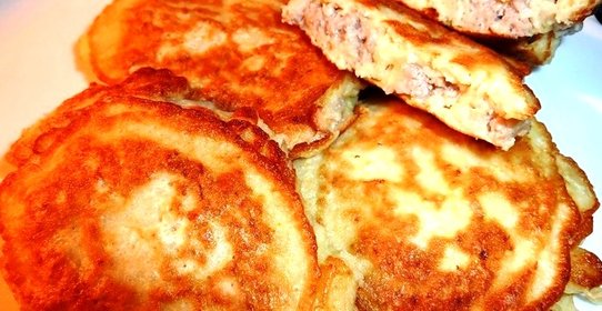 Мясные оладьи на скорую руку