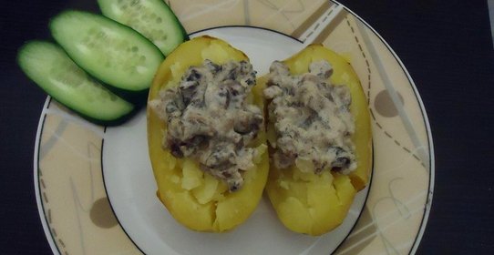 Печеный картофель с грибами
