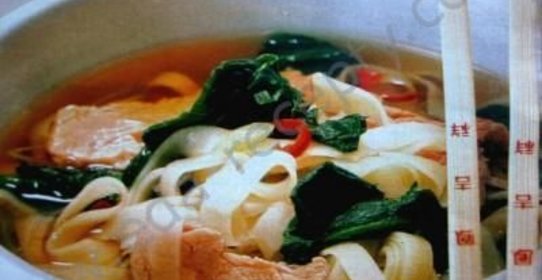 Лапша по-пхеньянски (пхеньяннэнмен)