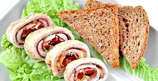 Куриные рулетики с ветчиной и сыром