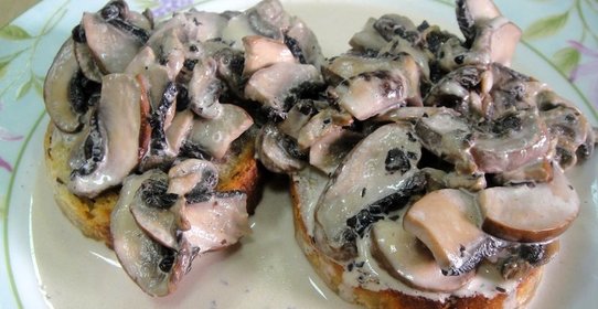 Тосты с грибами