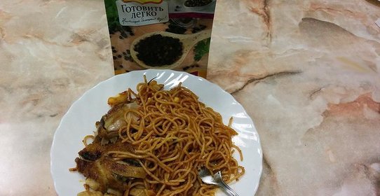 Спагетти с индейкой и цветной капустой