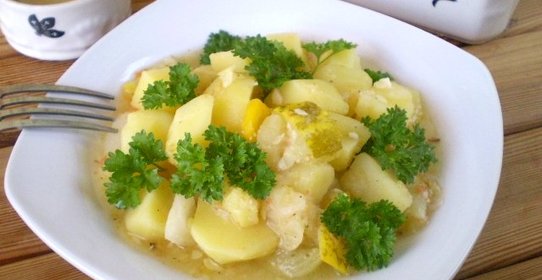 Тушеные овощи кусочками