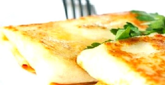 Блинчики (пельмени) с начинкой из куриного мяса