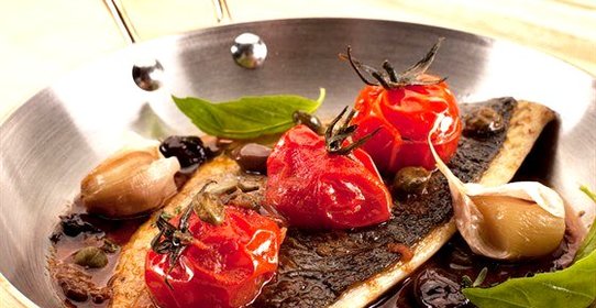 Дорада с овощами