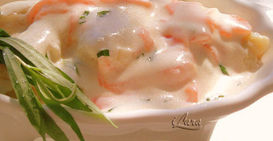 Картофельные ньокки с зеленью и пармезаном под сливочным соусом