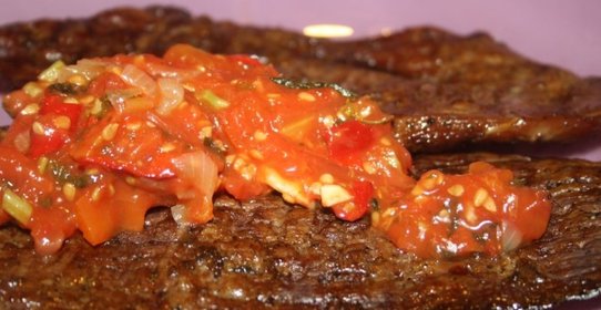 Говяжьи отбивные на решетке