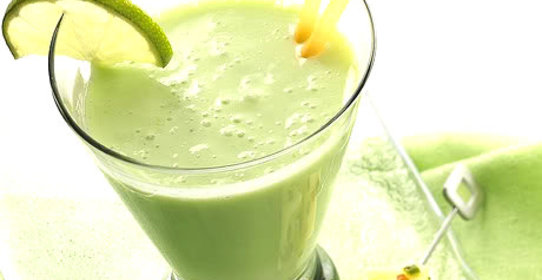 Коктейль из лайма и киви