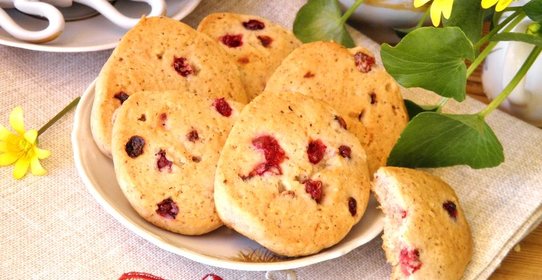 Печенье со смородиной