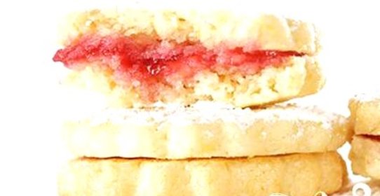 Печенье-сэндвичи с лимонно-малиновой начинкой