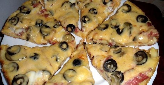 Пицца на сковороде на кефире