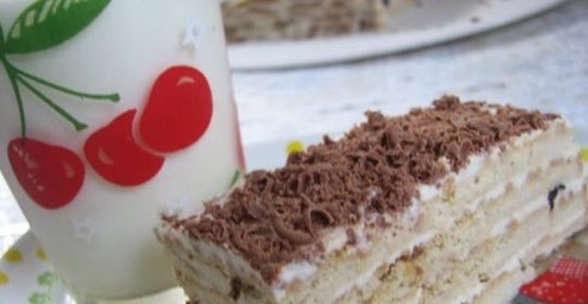 Детский торт без выпечки