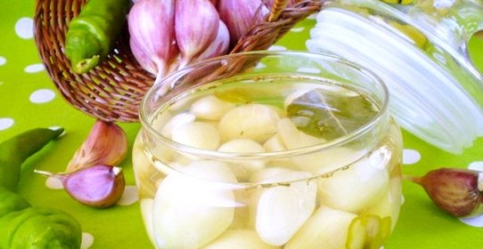 Маринованный чеснок быстрого приготовления