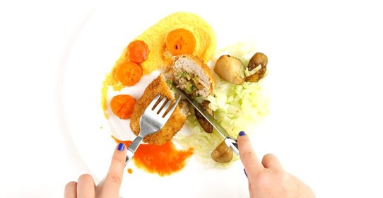 Котлеты из кролика с кабачками