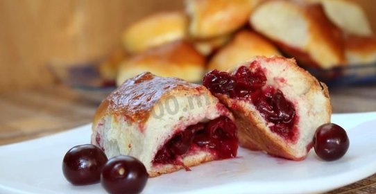 Пирожки духовые на дрожжах